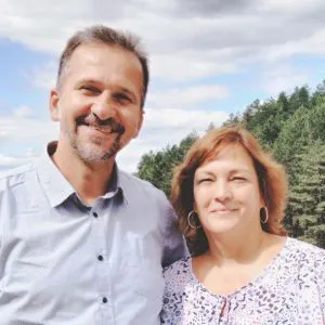 Tomislav and Ledia Dobutovic