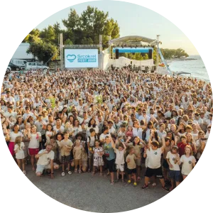 The crowd at Srcokret Fest